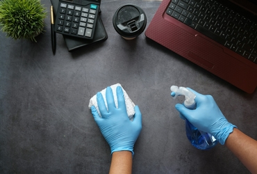 How Seasonal Cleaning Prepares London Offices for Busy Periods