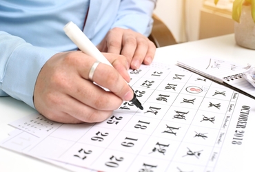 How to Create a Cleaning Schedule for Your Retail Store