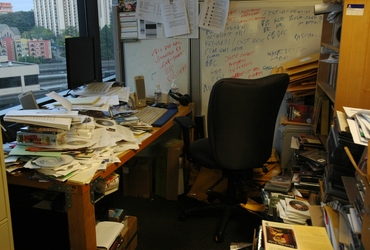 10 Reasons Your Dirty Workplace is Killing Your Business