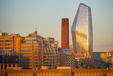 Why Location Matters When Choosing a London Cleaning Contractor