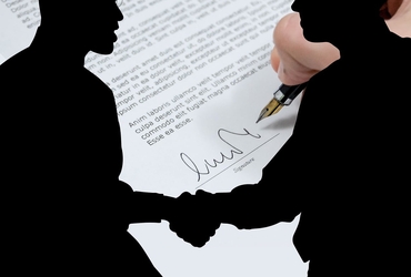 Questions to Ask Before Signing an Office Cleaning Contract